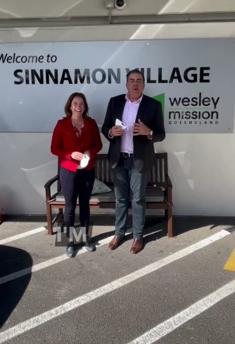 Milton Dick: Today, @AnikaWells and I visited the Commonwealth Vaccination Clinic h…