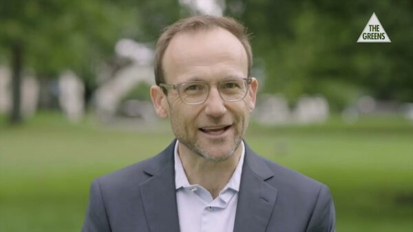 How to talk politics with family and friends - Adam Bandt