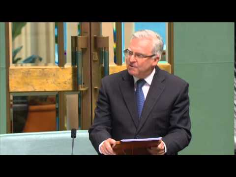 Chris Hayes addresses Parliament on the passing of Gough Whitlam