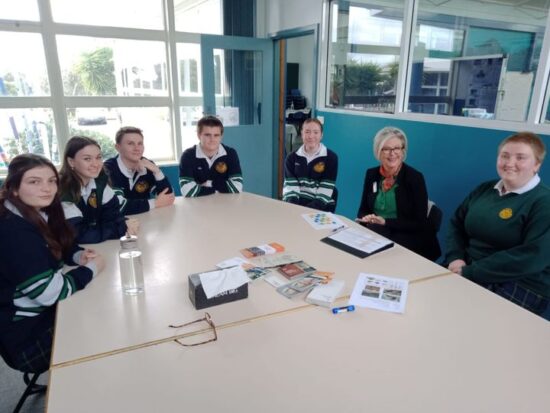 Helen Haines MP: It was a pleasure to meet with student leaders at Rutherglen High Scho…