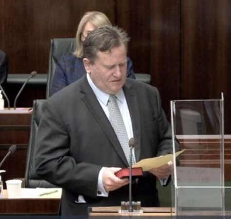 Tasmanian Liberals: Dean Young – For Franklin taking the oath of office to serve as Member…