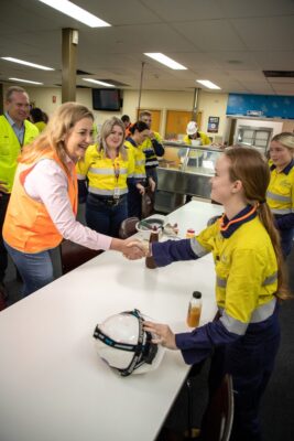 Annastacia Palaszczuk: I met with workers at the Stanwell Power Station this morning to give …