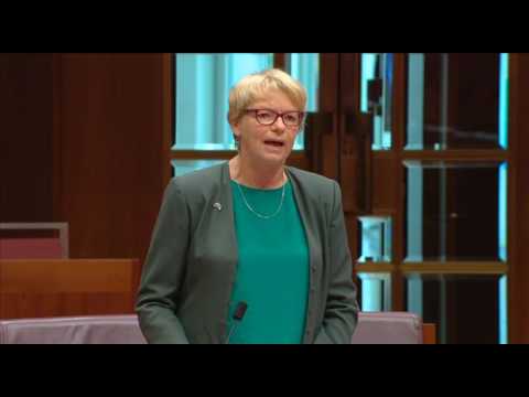 Janet speaks on Great Barrier Reef coral bleaching