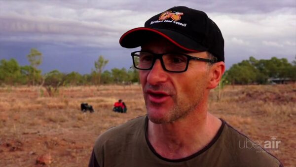 Richard Di Natale at the anniversary of the Wave Hill Walk Off