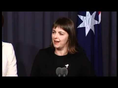 Australian Labor Party: Health Reform Press Conference: Julia Gillard, Nicola Roxon, Wayne Swan