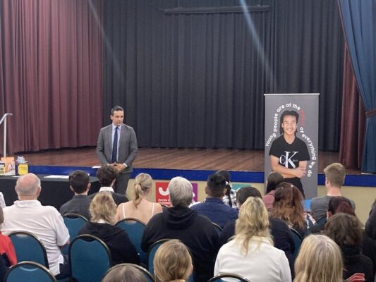 Blair Boyer MP: Great to join Paralowie R-12 School for its Term 3 @YouthOpps graduati…