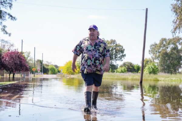 The people of Forbes in NSW are facing their fifth flood in 12 years.
...