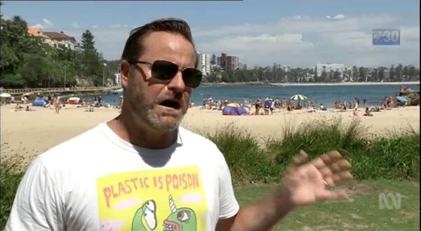 Full story - Plastic pollution is choking our oceans! Peter Whish-Wilson on ABC's 7.30