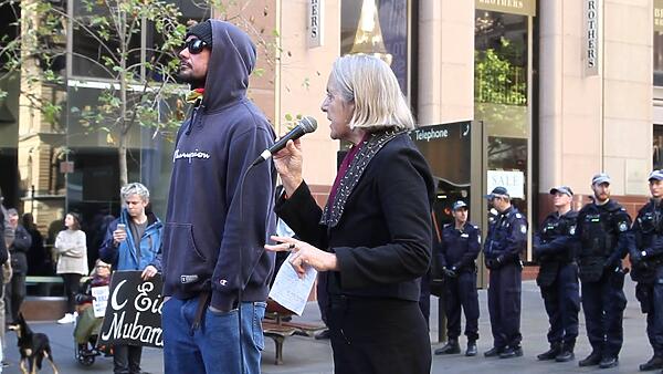 Lee Rhiannon speaks at counter 'Reclaim Australia' protest