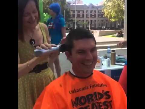 Scott Ludlam doing the World's Greatest Shave