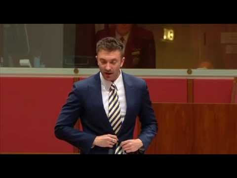 Australian Greens: Senator Robert Simms calls out the LNP on privilege