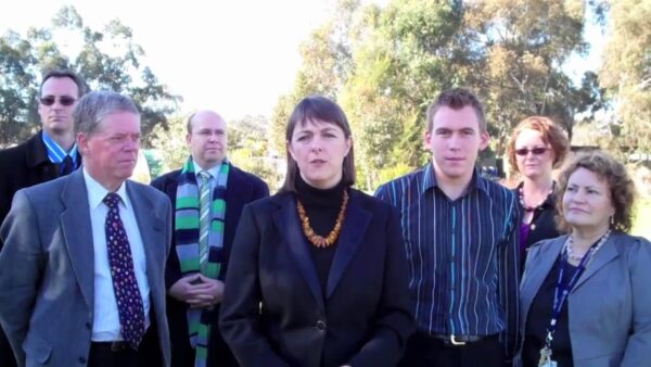 Campaign Trail - Nicola Roxon and Labor candidate for Mayo Sam Davis