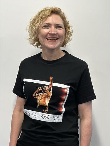 ACT Greens: Happy #ausmusictshirtday! Today Emma Davidson is repping Bundjalu…