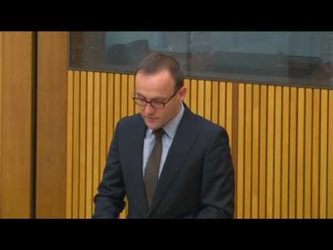 VIDEO: Australian Greens: Adam Bandt speaks out on abuse faced by Australians based on religion and ethnicity