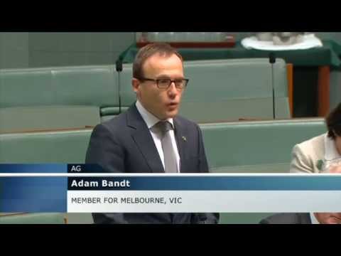 VIDEO: Australian Greens: Australia will stop selling uranium to Russia Adam Bandt question QT