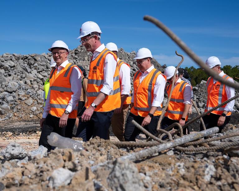 Anthony Albanese: We’re creating a network of renewable energy projects and pluggin…