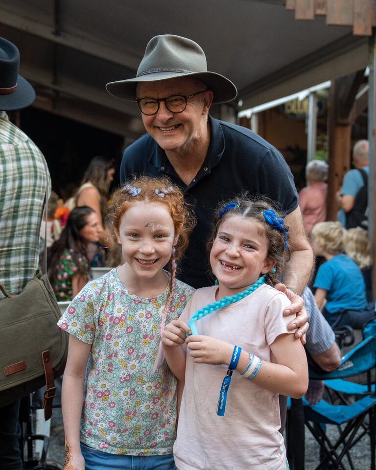 Anthony Albanese: What a fantastic couple of days. Great to see Woodford Folk Festi…