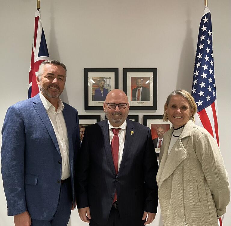 Darren Chester MP: Good to catch up with @A_Sinodinos in Washington DC after mid-ter…