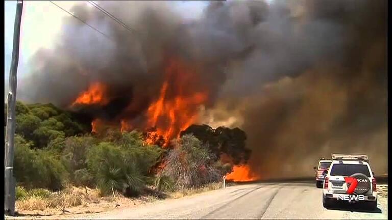 VIDEO: Australian Greens: Hotter, wetter, more bush fires and cyclones_Seven News on the CSIRO-BoM State of the Climate report