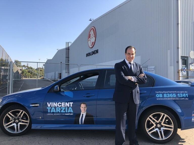Vincent Tarzia, MP: Everyone has a Holden Story.  This is a Holden town.  Today I p…