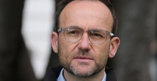 Adam Bandt: Labor’s climate policy is ‘greenwashing of the highest order’, say Greens
