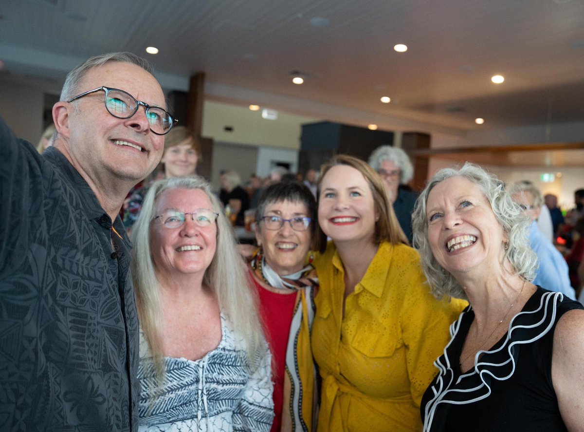 A warm welcome from Cairns locals this afternoon. Always great to...