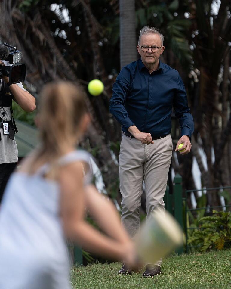 Anthony Albanese: Hard to beat a bit of backyard cricket on New Year’s Day. 

So pl…