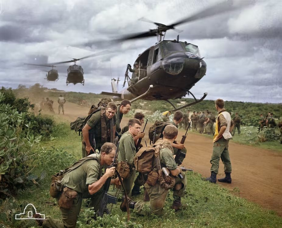 More than 60,000 Australians served in the Vietnam War.  Of thos...