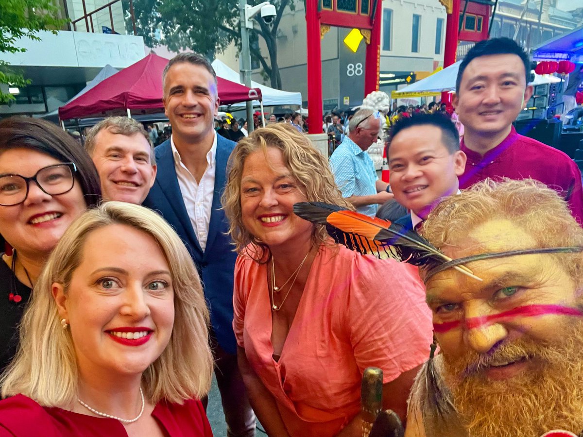 Lucy Hood MP: The Chinatown Street Party is back!  Loved having the Premier &…