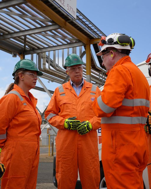 Peter Dutton: Catching up with workers and apprentices at Esso Australia in Has…