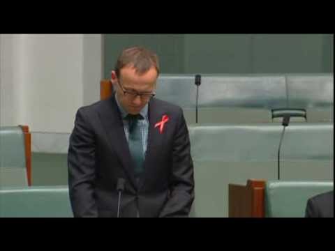 Adam asks the PM about spy agencies passing on Australian data