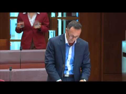 Richard Di Natale lashes Abbott government on climate change