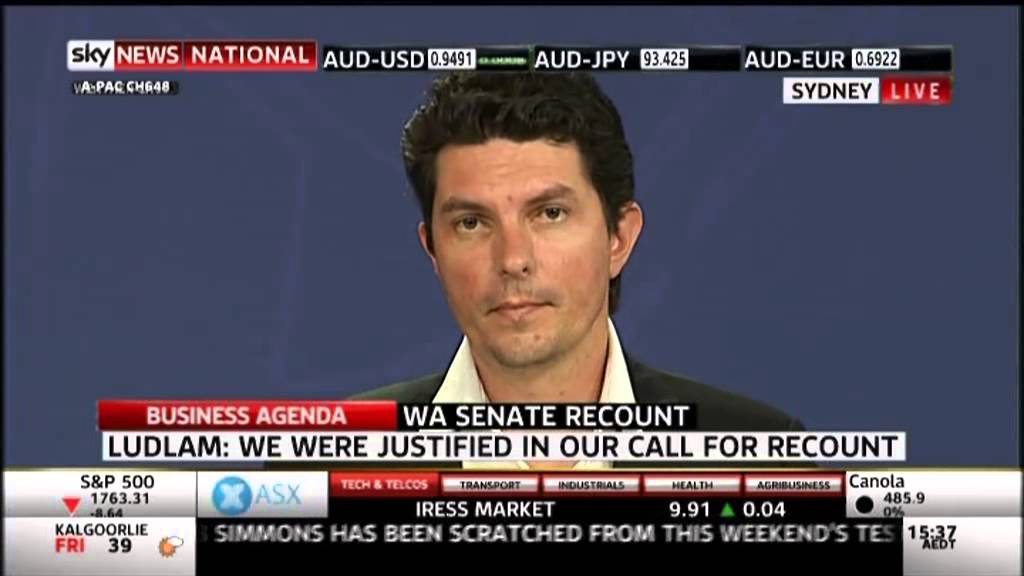 VIDEO: Australian Greens: Scott Ludlam Press Conference, October 31 2013