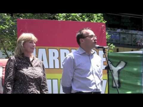 Adam Bandt speaking at Marriage Equality Rally - Melbourne November 23