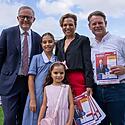 Meeting with voters in Blacktown with Warren Kirby, NSW Labor's c...