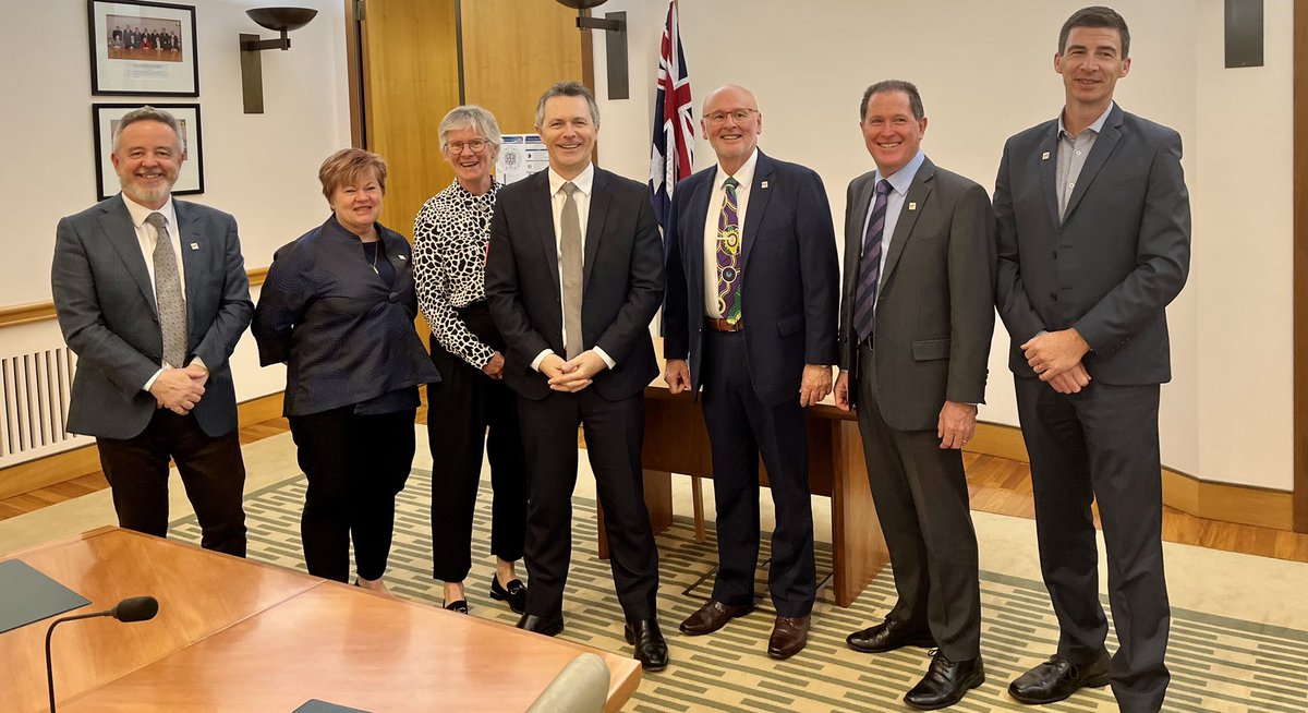 Jason Clare MP: Great to catch up today with the Board of the Australian Secondar…