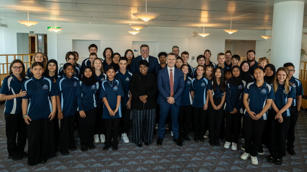 Jason Clare MP: Last week Christmas Island District High School visited Parliamen…