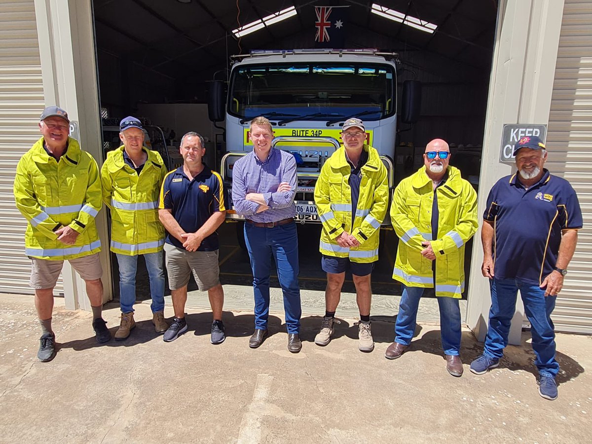 Joe Szakacs MP: These beaut blokes from the Bute Lyons Club worked together in th…