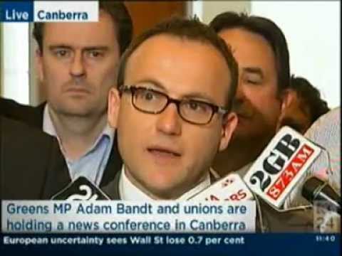 VIDEO: Australian Greens: Qantas should still call Australia home: Bandt