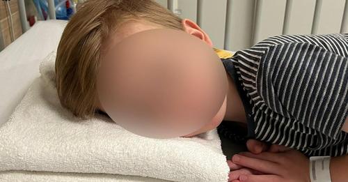 Shock pic shows SA’s children’s hospital ran out of pillows