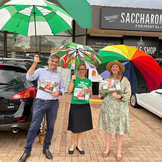 Queensland Greens: Huge thanks to these legends  Early voting for the Qld local governmen…