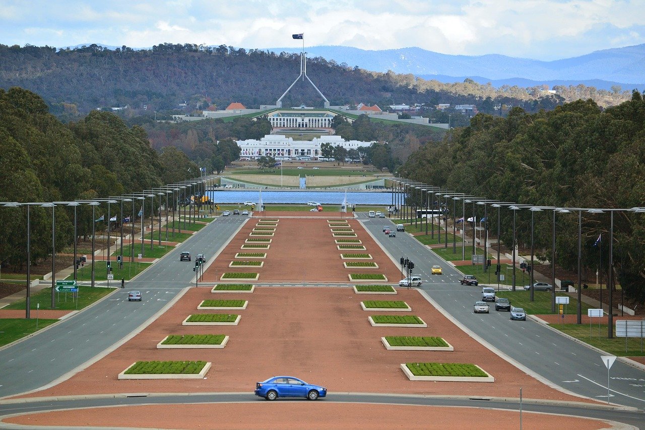 Aussie PM Talks on 1029 Hot Tomato Gold Coast