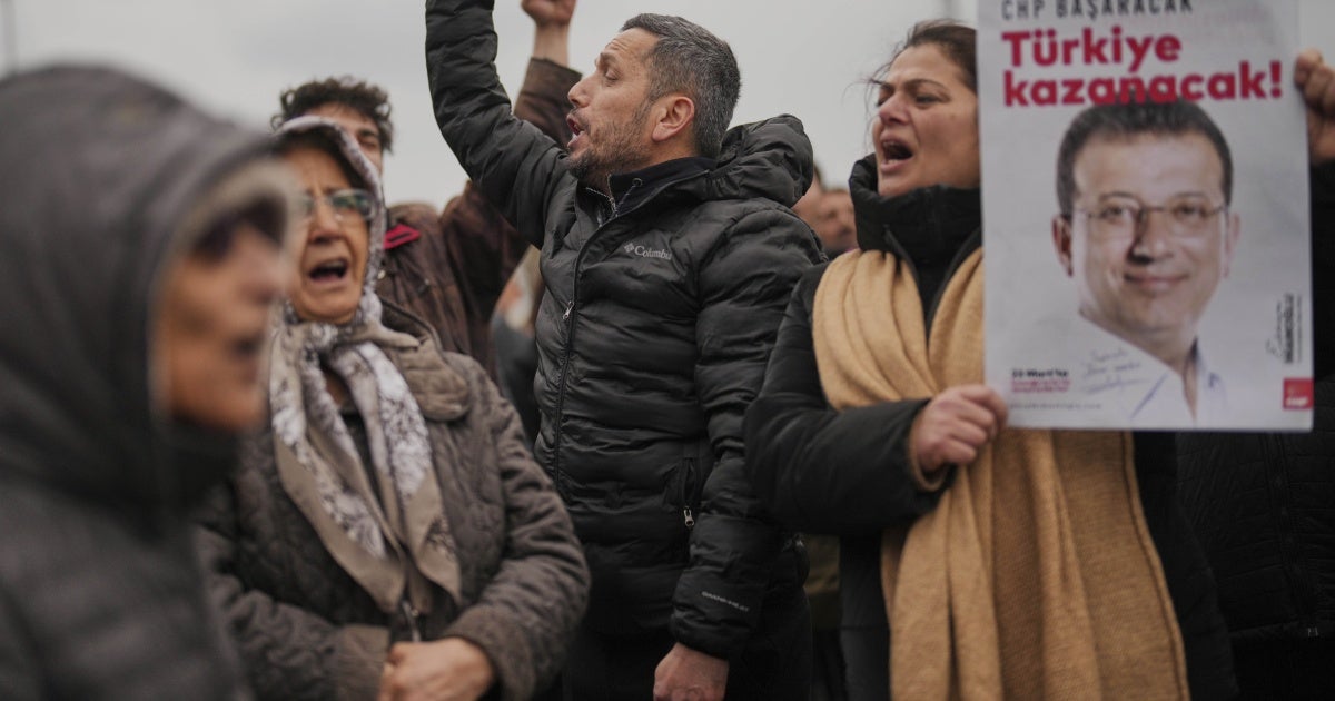 Istanbul Mayor Detained: Türkiye