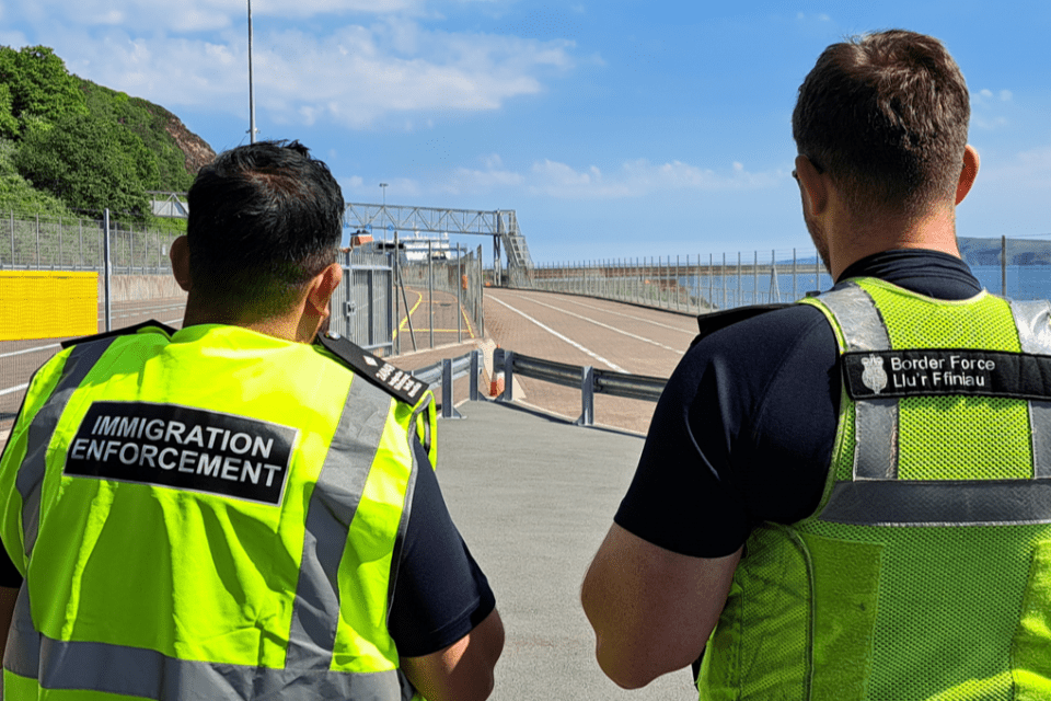30+ Arrests in N. Ireland People Smuggler Crackdown