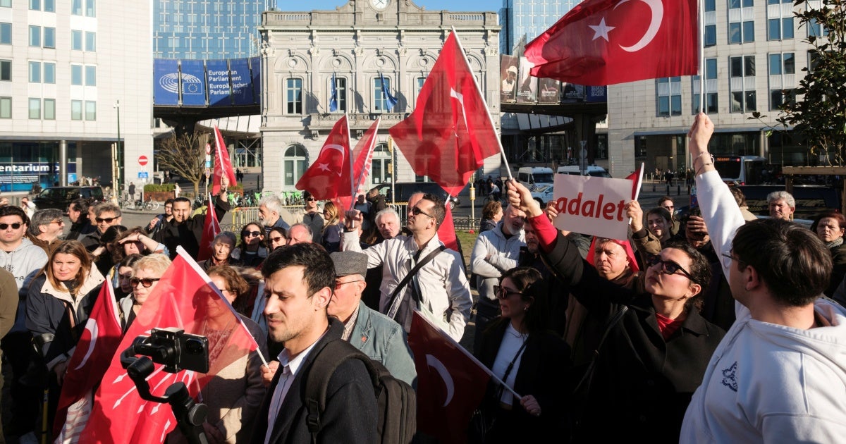 EU Urged to Toughen Stance on Turkish Opposition Attack