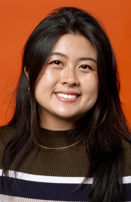 Hopkins Alum Alissa Zhu Wins Pulitzer for Opioid Report