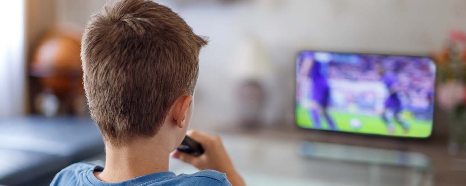 Kids’ Recall of TV Alcohol Ads Spurs Reform Call