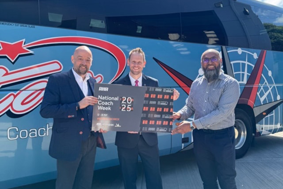 UK Gov Pledges Coach Sector Growth Before Coach Week