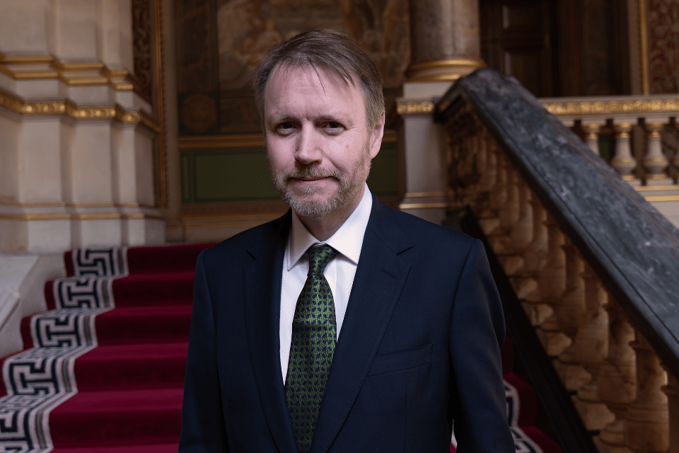New UK Ambassador to Hungary: Justin McKenzie Smith