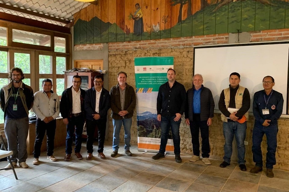 UK Initiative Backs Sustainable Mayan Forest Management